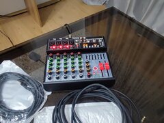 Mixer profesional 6 canale, plus 2 cabluri 5 metri Jack/XLR mama